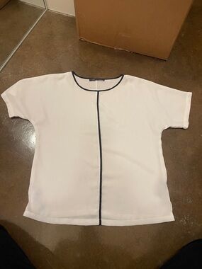 Women shirt